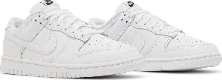 Wmns Dunk Low 'Triple White'