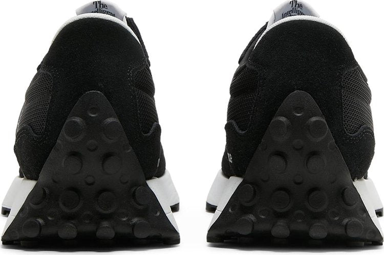 327 'Black Metallic Silver'