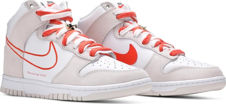 Wmns Dunk High SE 'First Use Pack - White Orange'