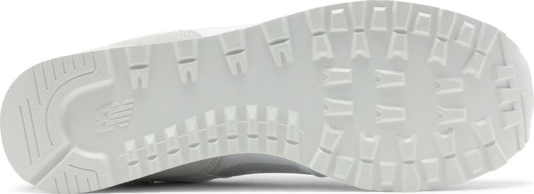574 'White Summer Fog'