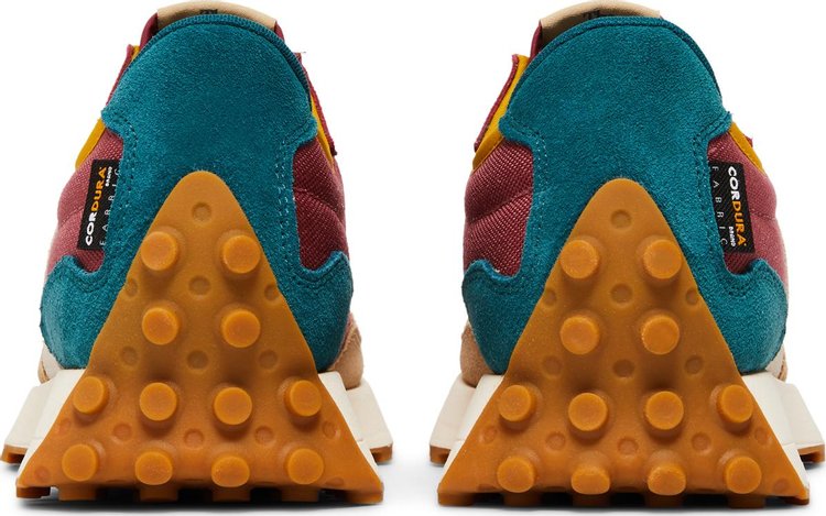 327 'Bordeaux Teal'