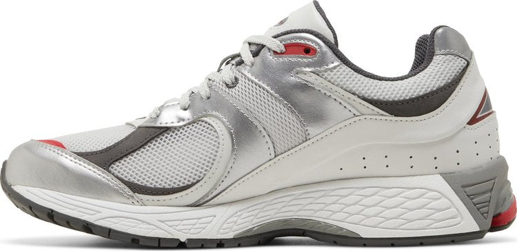 2002R 'Silver Metallic Team Red'
