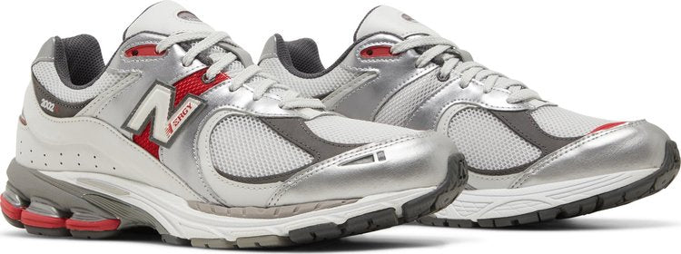2002R 'Silver Metallic Team Red'