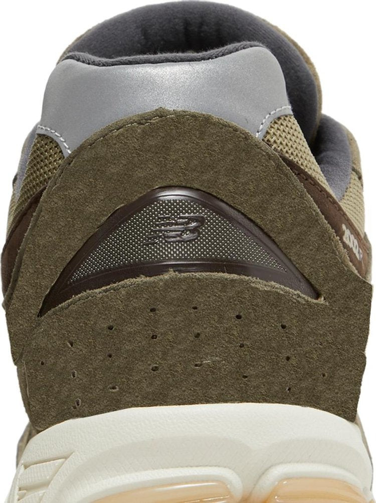 2002R 'Dark Camo'