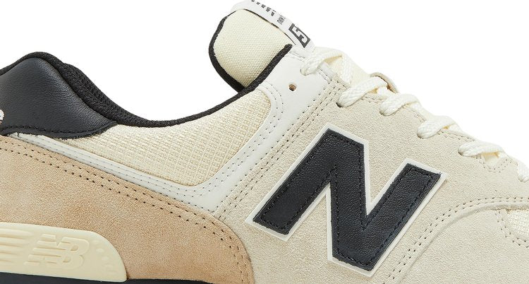 574 'Macadamia Nut'
