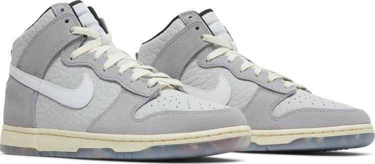 Dunk High 'Culture Day'
