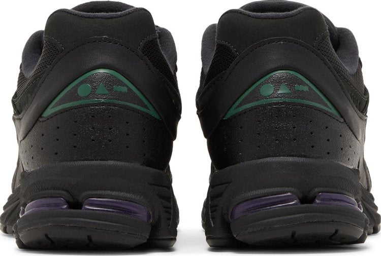 2002R 'Hiking Pack - Black'