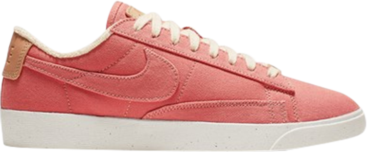 נעלי סניקרס Wmns Blazer Low LX 'Plant Color Collection - Red Stardust' של המותג נייקי בצבע אָדוֹם עשויות