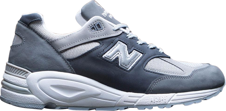 נעלי סניקרס 990v2 Made in USA 'Silver Mink' של המותג ניו באלאנס בצבע שָׁחוֹר עשויות עור (זמש)