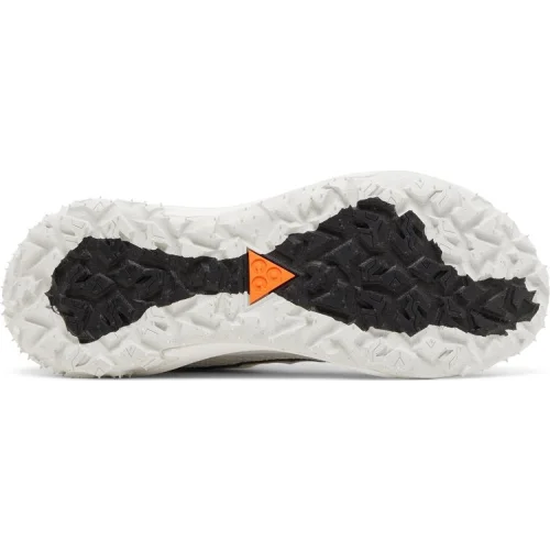 ACG Mountain Fly 2 Low 'White Bright Mandarin'