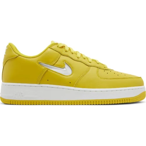 נעלי סניקרס Air Force 1 בצבע צהוב מדגם Air Force 1 Jewel 'Color of the Month - Yellow' מבית היוצר של חברת הענק נייקי