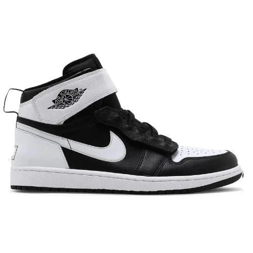 Air Jordan 1 High FlyEase ’Black White’