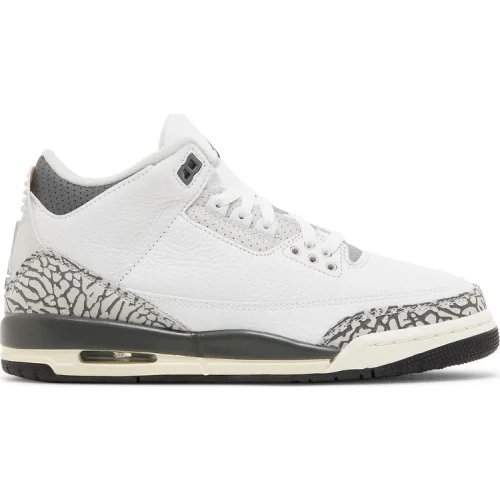 נעלי סניקרס נייק אייר ג'ורדן 3 בצבע לבן מדגם Air Jordan 3 Retro GS 'Hide N' Sneak' מבית היוצר של חברת הענק נייקי