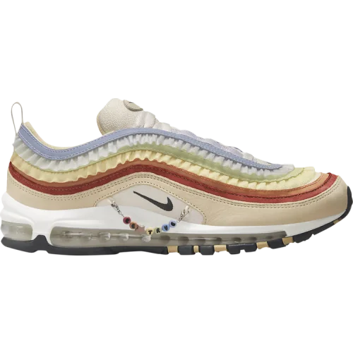 נעלי סניקרס נייק אייר מקס 97 בצבע קרם מדגם Air Max 97 'Be True' מבית היוצר של חברת הענק נייקי