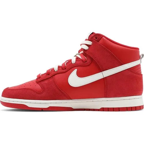 Dunk High SE ’First Use Pack - University Red’