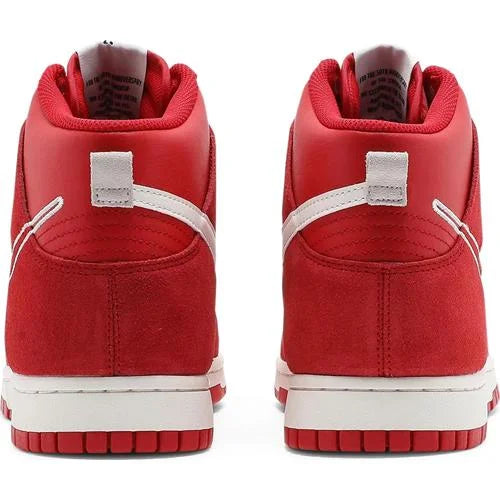 Dunk High SE ’First Use Pack - University Red’