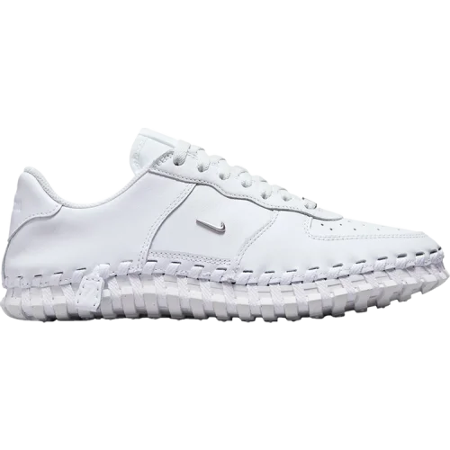 נעלי סניקרס כוח J 1 בצבע לבן מדגם Jacquemus x Wmns J Force 1 Low LX SP 'White' מבית היוצר של חברת הענק נייקי