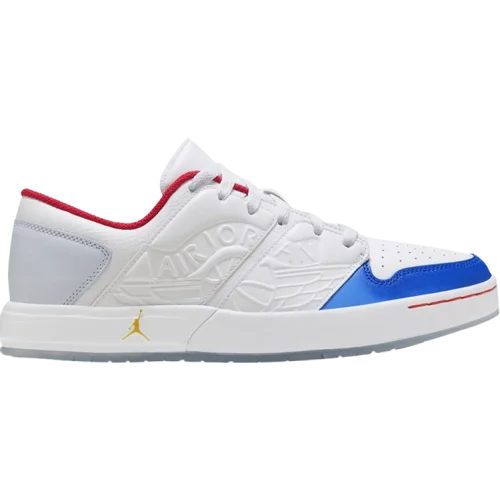 נעלי סניקרס ג'ורדן נו רטרו 1 בצבע לבן מדגם Jordan Nu Retro 1 Low 'Philippines' מבית היוצר של חברת הענק נייקי