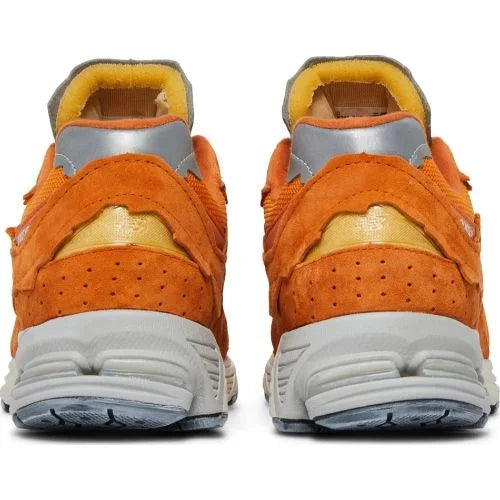 New Balance 2002R ’Protection Pack - Vintage Orange