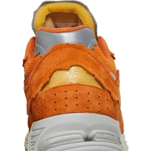 New Balance 2002R ’Protection Pack - Vintage Orange