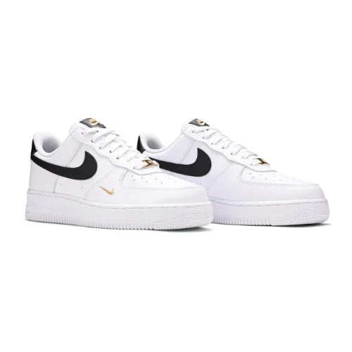 Wmns Air Force 1 07 Essential White Black