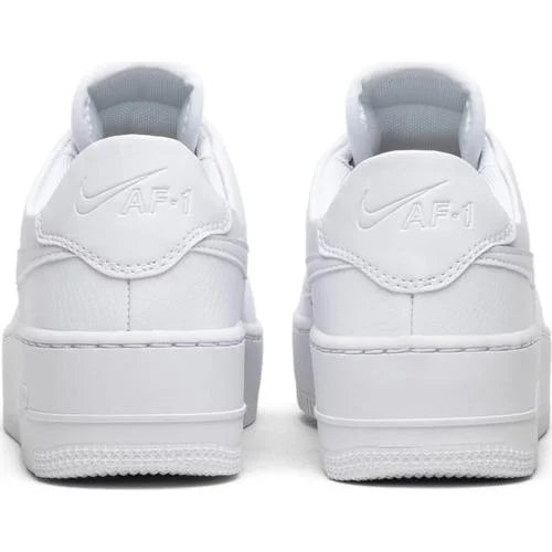 Wmns Air Force 1 Sage Low ’Triple White’