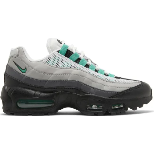 נעלי סניקרס נייק אייר מקס 95 בצבע אפור מדגם Wmns Air Max 95 Next Nature 'Stadium Green' מבית היוצר של חברת הענק נייקי