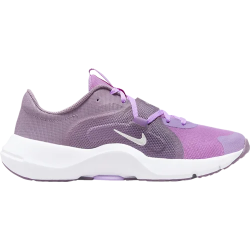 נעלי סניקרס בעונה בצבע סָגוֹל מדגם Wmns In-Season TR 13 'Violet Dust' מבית היוצר של חברת הענק נייקי