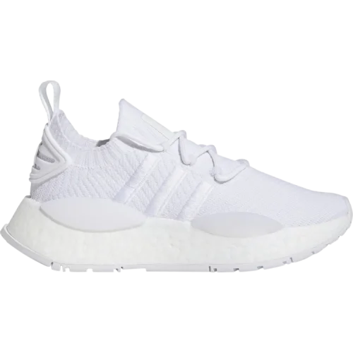 נעלי סניקרס NMD_W1 בצבע לבן מדגם Wmns NMD_W1 'Triple White' מבית היוצר של חברת הענק אדידס