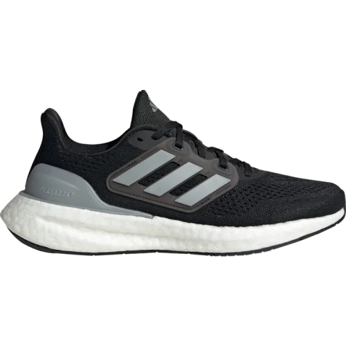 נעלי סניקרס PureBoost בצבע שָׁחוֹר מדגם Wmns PureBoost 23 Wide 'Black Silver Metallic' מבית היוצר של חברת הענק אדידס