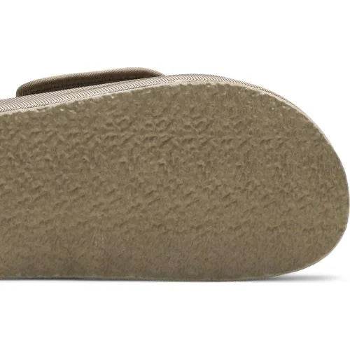 Yeezy slides Yeezy Season 7 Fabric Slipper ’Sand’