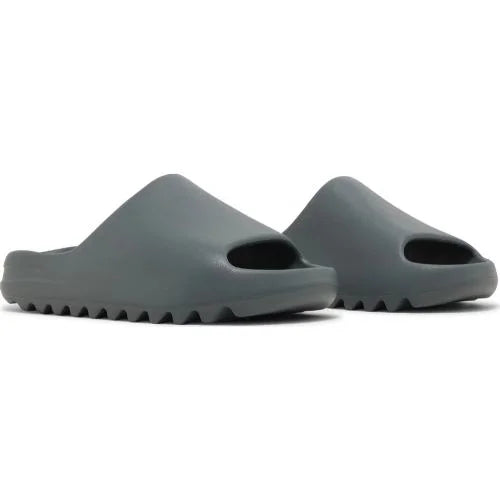 Yeezy Slides ’Slate Marina’