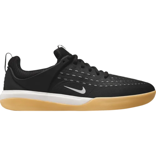 נעלי סניקרס Nyjah 3 בצבע שָׁחוֹר מדגם Zoom Nyjah 3 SB 'Black White Gum' מבית היוצר של חברת הענק נייקי