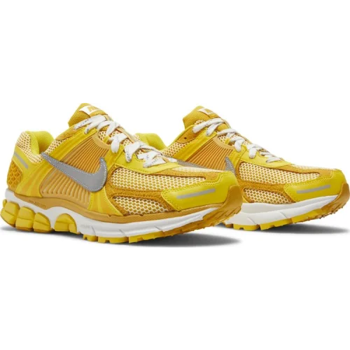 Zoom Vomero 5 'Yellow Ochre'