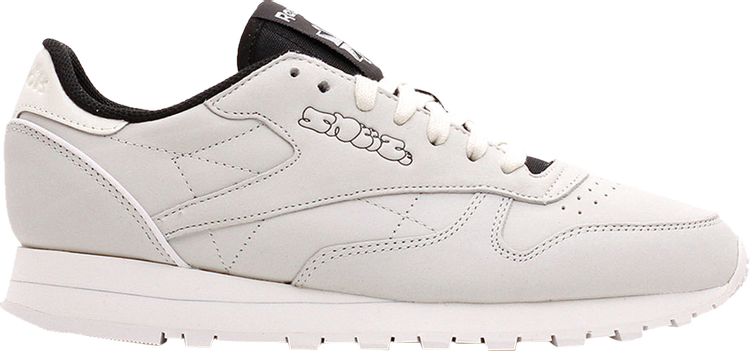 נעלי סניקרס Sneeze x Classic Leather 'White' של המותג ריבוק בצבע לבן עשויות עוֹר