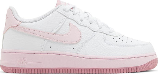 נעלי סניקרס Air Force 1 GS 'White Pink Foam' של המותג נייקי בצבע לבן עשויות עוֹר