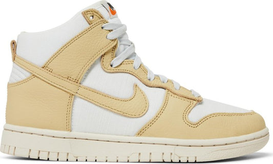 נעלי סניקרס Wmns Dunk High LX 'Certified Fresh - Team Gold' של המותג נייקי בצבע זהב עשויות בַּד