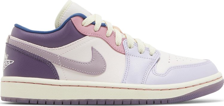 נעלי סניקרס Wmns Air Jordan 1 Low 'Pastel Plum' של המותג נייקי בצבע סָגוֹל עשויות עוֹר