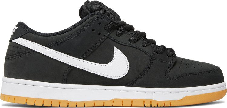 נעלי סניקרס Dunk Low SB 'Black Gum' של המותג נייקי בצבע שָׁחוֹר עשויות עור (נובוק)