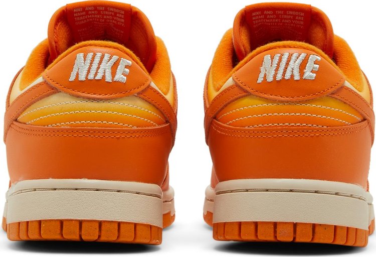 Wmns Dunk Low 'Magma Orange'
