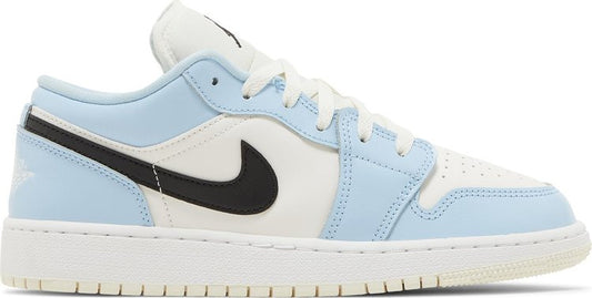 נעלי סניקרס Air Jordan 1 Low GS 'Ice Blue' של המותג נייקי בצבע כְּחוֹל עשויות עוֹר