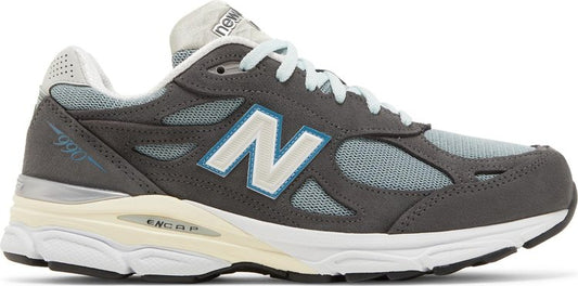 נעלי סניקרס Kith x 990v3 Made in USA 'Steel Blue' של המותג ניו באלאנס בצבע אפור עשויות עור (זמש)