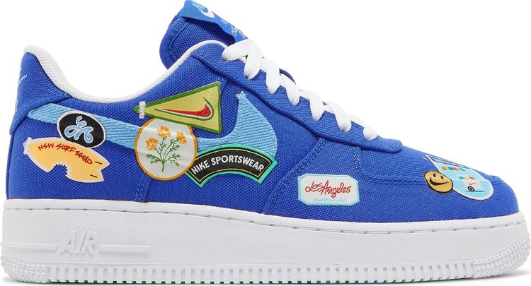 נעלי סניקרס Wmns Air Force 1 '07 'Patched Up - Los Angeles' של המותג נייקי בצבע כְּחוֹל עשויות בַּד