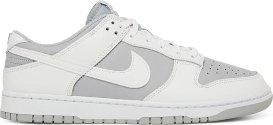 נעלי סניקרס Dunk Low 'White Neutral Grey' של המותג נייקי בצבע אפור עשויות עוֹר