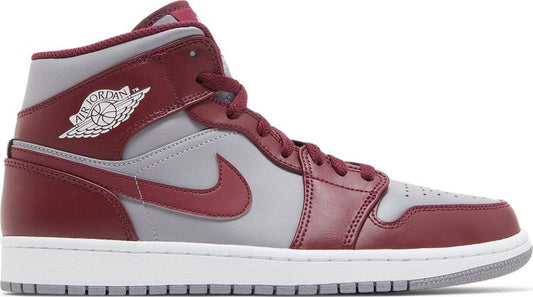 נעלי סניקרס Air Jordan 1 Mid 'Cherrywood Red' של המותג נייקי בצבע אָדוֹם עשויות עוֹר