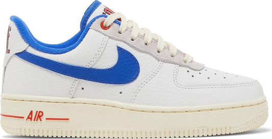 נעלי סניקרס Wmns Air Force 1 '07 LX 'Command Force' של המותג נייקי בצבע לבן עשויות עוֹר