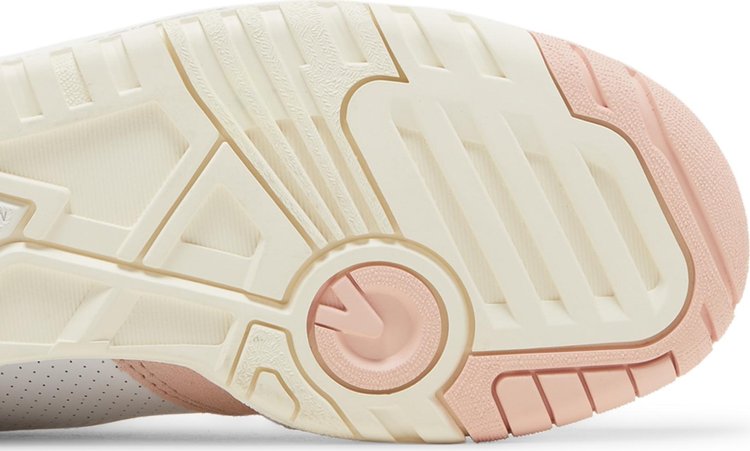 Wmns 550 'Pink Sand White'