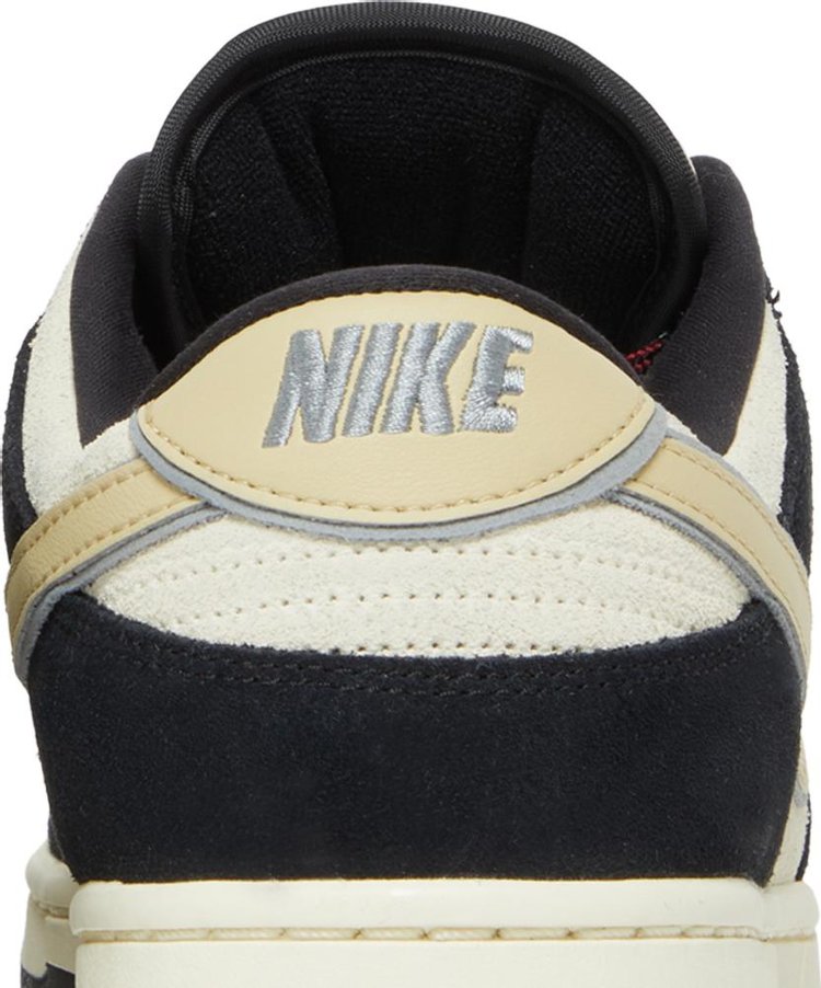 Wmns Dunk Low LX 'Black Suede'