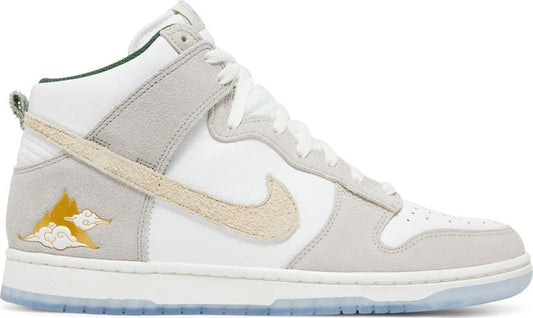 נעלי סניקרס Dunk High 'San Francisco Pack - Gold Mountain' של המותג נייקי בצבע אפור עשויות עור (זמש)