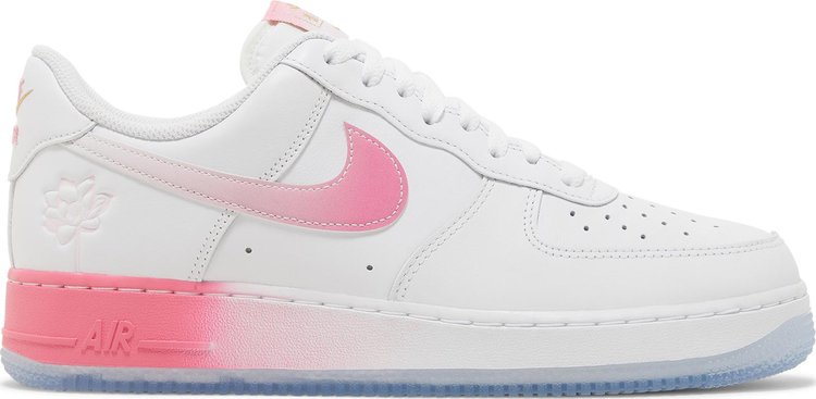 נעלי סניקרס Air Force 1 '07 'San Francisco Pack - Lotus Flower' של המותג נייקי בצבע לבן עשויות עוֹר